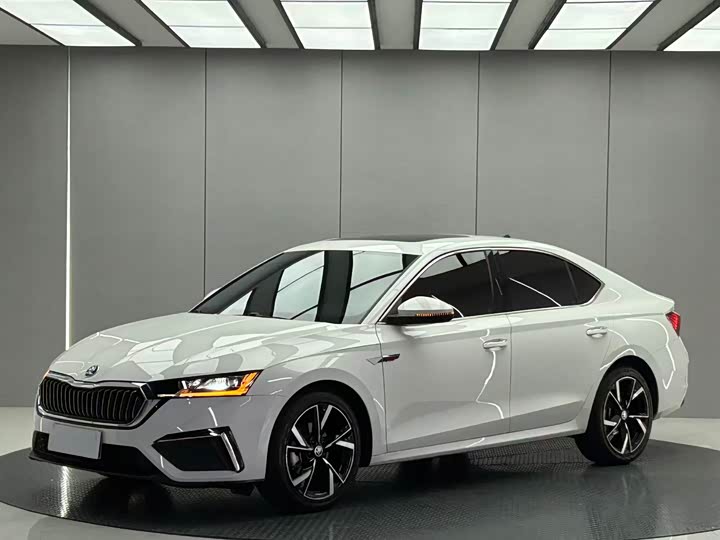 Octavia 2022 Model PRO TSI280 Premium Edition