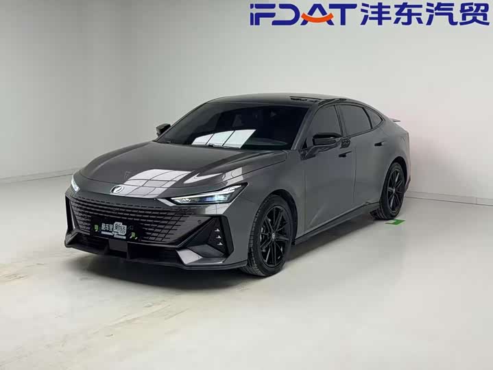 Changan UNI-V 2022 1.5T premium model