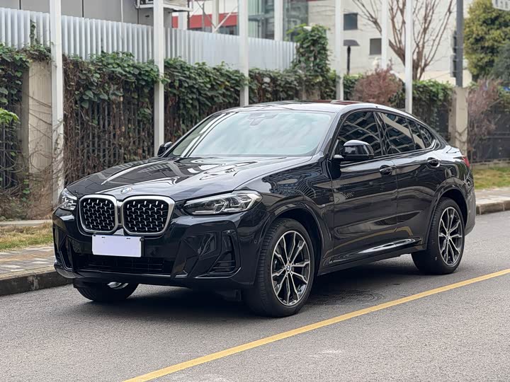 BMWX4 2022 Model xDrive 30i M Sports Package
