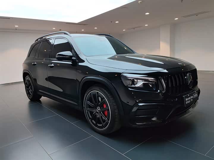 Mercedes-BenzGLB AMG 2024 Model AMG GLB 35 4MATIC
