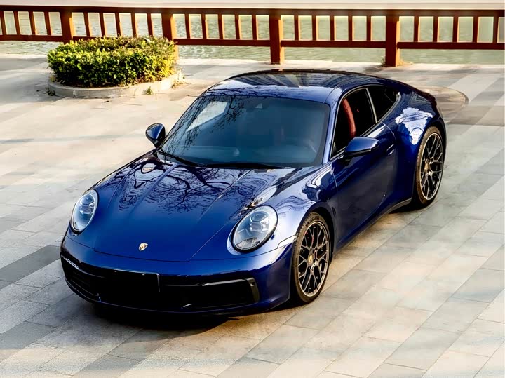 Porsche 911 2023 Carrera 3.0T