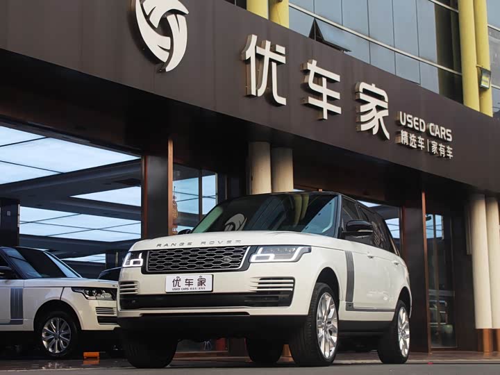2022 Range Rover 2022 3.0 L6 400PS Legendary Extended Classic Edition