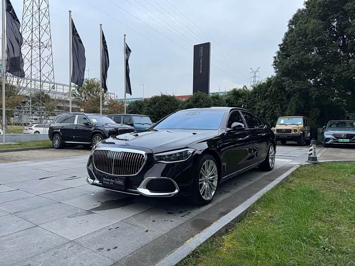 Maybach S-Class 2023 S 580 4MATIC