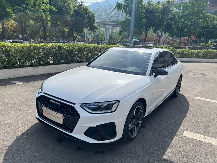Audi A4L 2023 model 40 TFSI luxury dynamic model 
