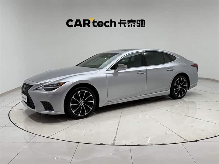 2021 Lexus LS 2021 500h Executive Edition