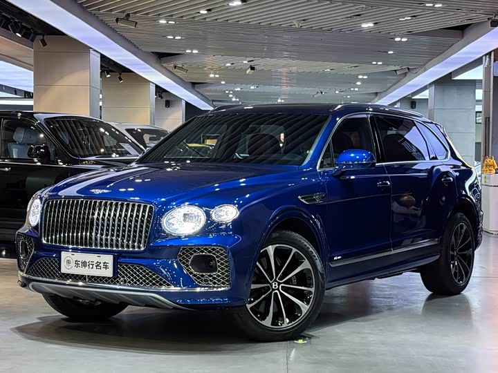2023 Bentayga 2023 4.0T V8 EWB Azure