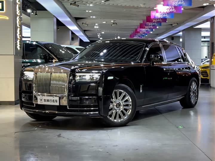 Phantom 2018 6.7T long wheelbase version