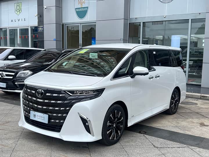 Alphard 2024 2.5L Hybrid Executive Lounge