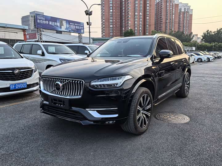 2021 Volvo XC90 2021 B6 Zhiyi Luxury Edition 7 seats