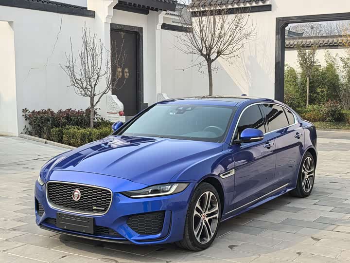 Jaguar XEL 2020 model 2.0T 200PS R-DYNAMIC S aggressive sports version