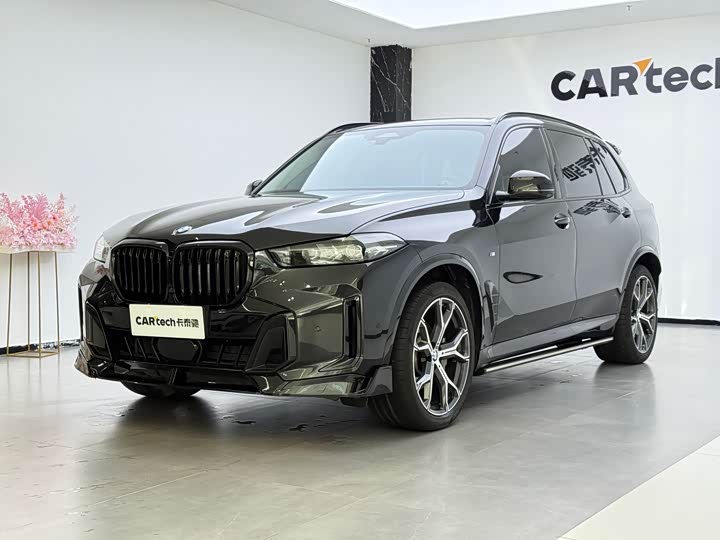 BMW X5 2023 xDrive 30Li Exclusive M Sports Package