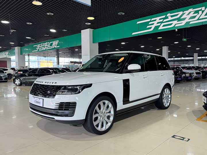 Range Rover 2022 Model 3.0 L6 360PS Legend Edition