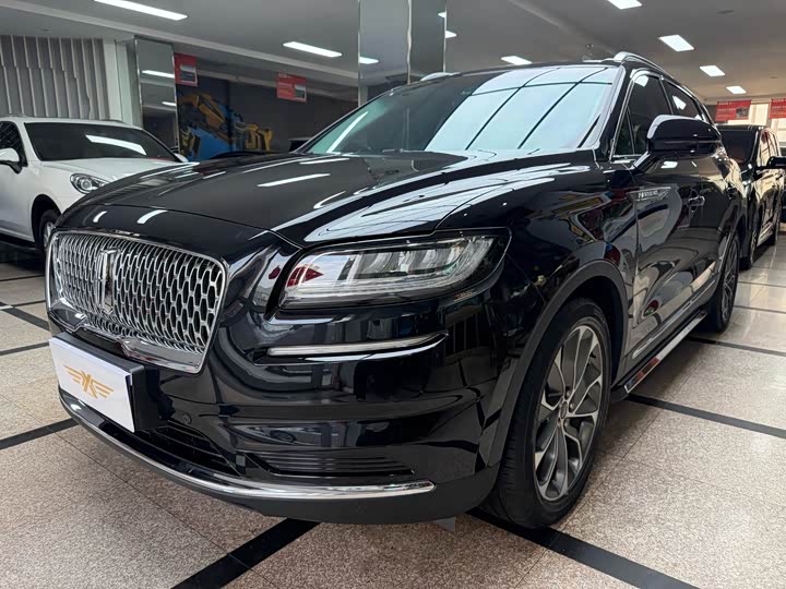 2022 Nautilus 2021 Model 2.0T 4WDPremium Edition