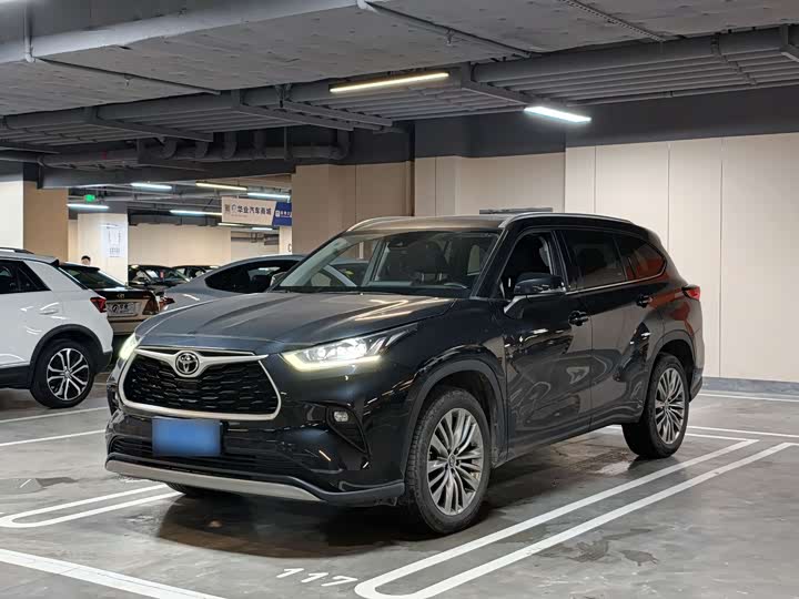 Highlander 2022 380T 4WD Premium Edition 7-seater
