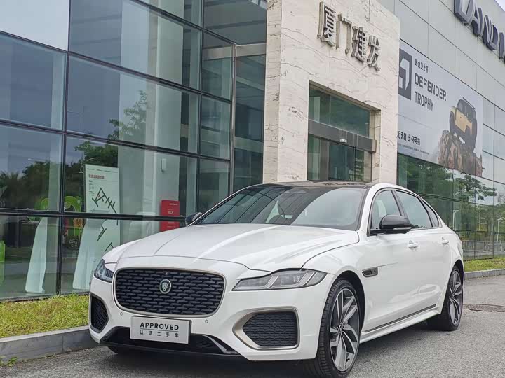 Jaguar XFL 2024 model 2.0T P300 four-wheel drive flagship sports gold version 