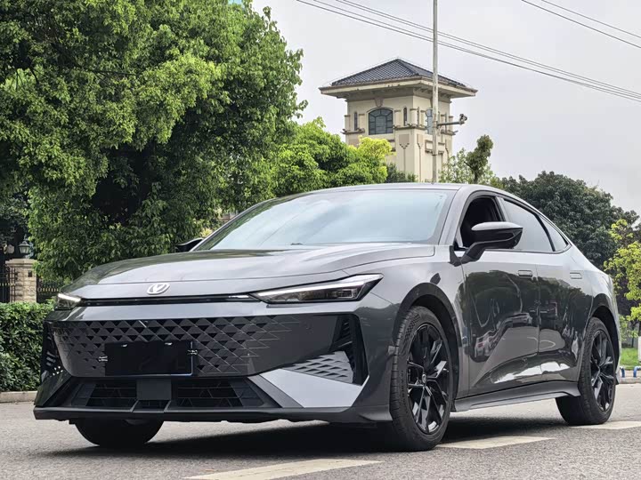 2024 ChanganUNI-V 2024 Model 1.5T PremiumModel