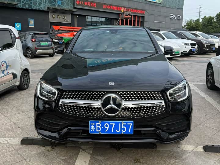 Mercedes-Benz GLC Coupe 2020 GLC 260 4MATIC Coupe SUV 