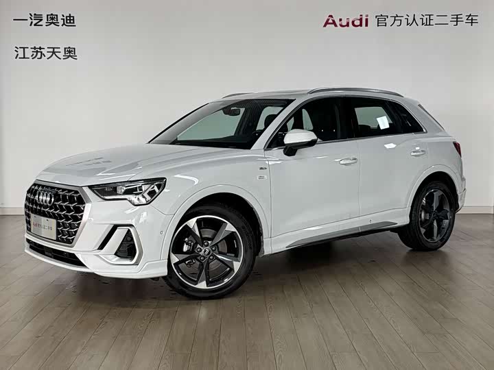 2024 AudiQ3 2024 Model 35 TFSI Fashion DynamicModel