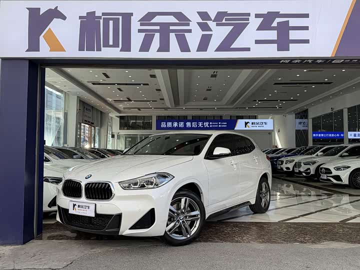 2022 BMW X2 2022 sDrive25i M Sports Package