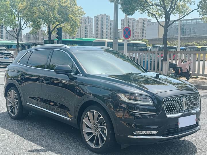 2022 Nautilus 2022 Model 2.7T 4WD Zunya Edition