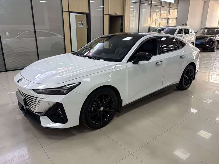 2023 ChanganUNI-V 2022 Model 1.5T PremiumModel