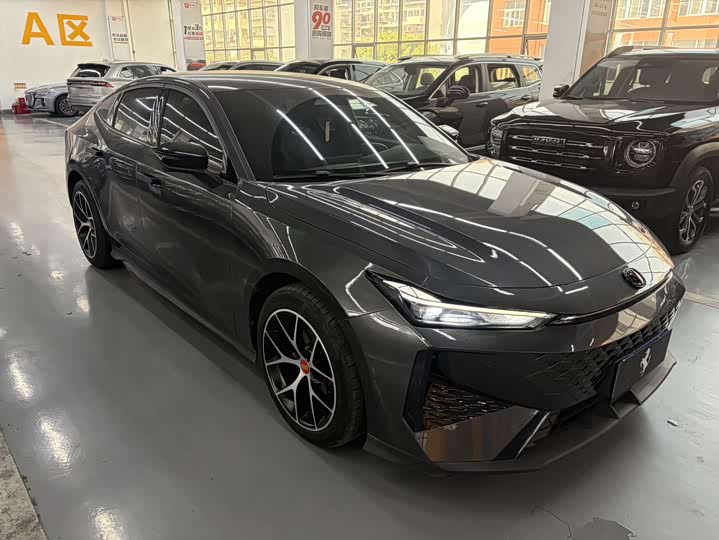 ChanganUNI-V 2024 Model 1.5T PremiumModel