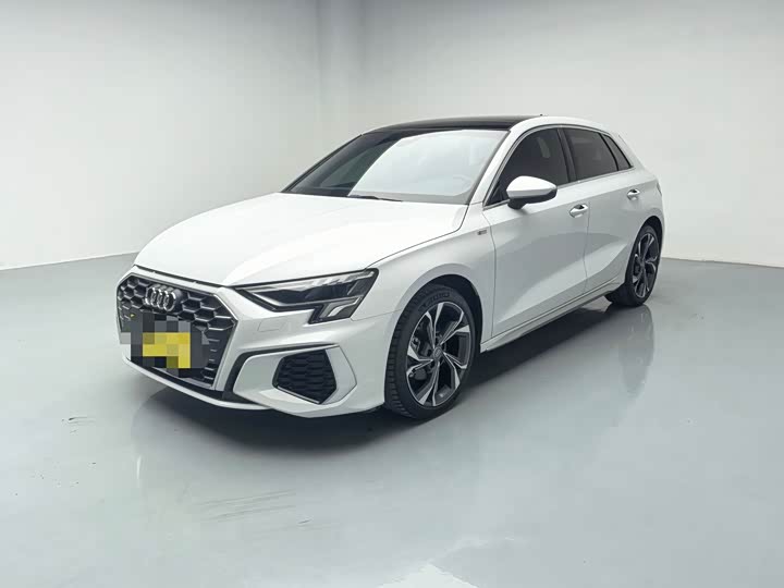 Audi A3 2021 Sportback 35 TFSI luxury sports model