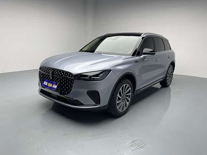 Adventurer 2023 model 2.0T two-wheel drive elegant version 
