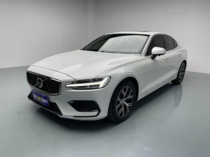 Volvo S60 2025 B4 Zhiyi Deluxe Edition
