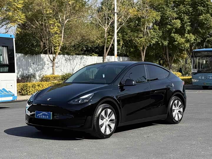 Model Y 2022 Refresh RWD