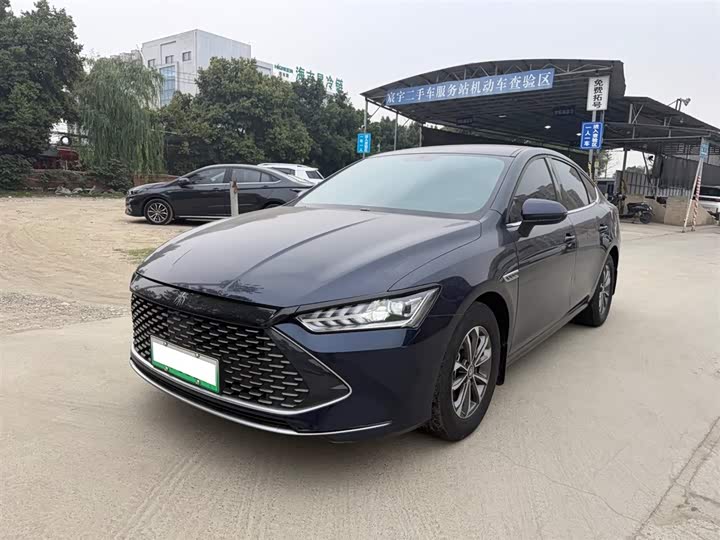 2023 Qin PLUS 2023 Model Champion Edition DM-i 55KMLeadingModel