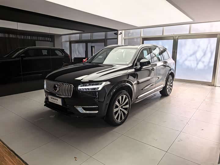 2025 Volvo XC90 2024 B6 Zhiyi Luxury Edition 7 seats