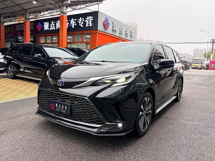 2024 Granvia 2023 Model 2.5LHybrid PremiumPLUS Edition