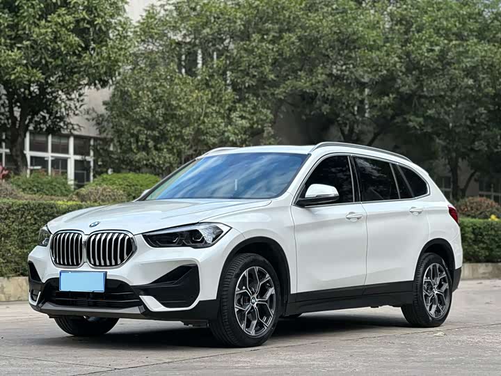 2023 BMW X1 2022 sDrive25Li Leading Model