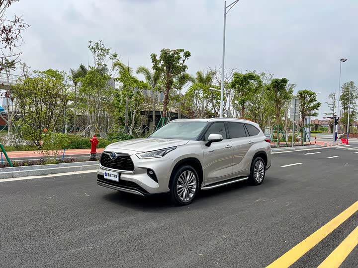 2021 Highlander 2022 dual engine 2.5L four-wheel drive extreme version 7 seats