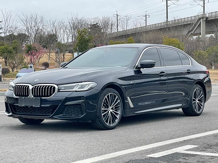 2021 BMW5 Series 2021 Model Facelift 530Li LeadingModel M Sports Package