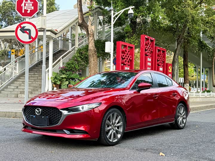 2021 Mazda3 Angkesela 2021 2.0L Automatic Premium Edition