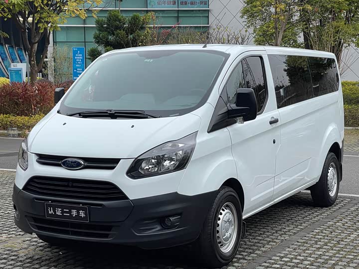 2022 Transit 2020 2.0T diesel multi-functional commercial vehicle, central axle, low roof, double-opening tailgate, National VI