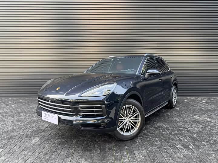 2021 Cayenne 2019 Cayenne 3.0T