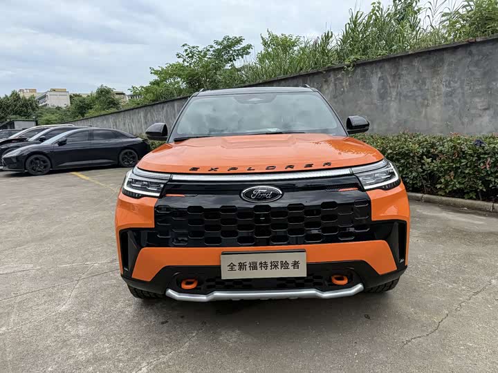 2025 Explorer 2025 2.3T EcoBoost Kunlun Travel Edition 5-seater