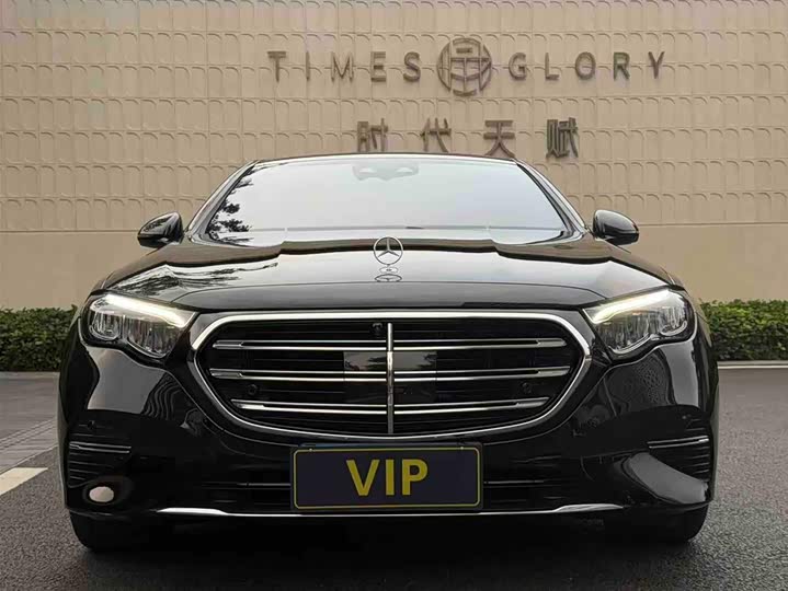 Mercedes-Benz E-Class 2025 facelift E 300 L luxury model