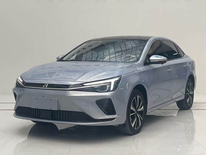 Rising Auto ER6 2021 Model New Dynamic Edition 620km Intelligent Driving Edition