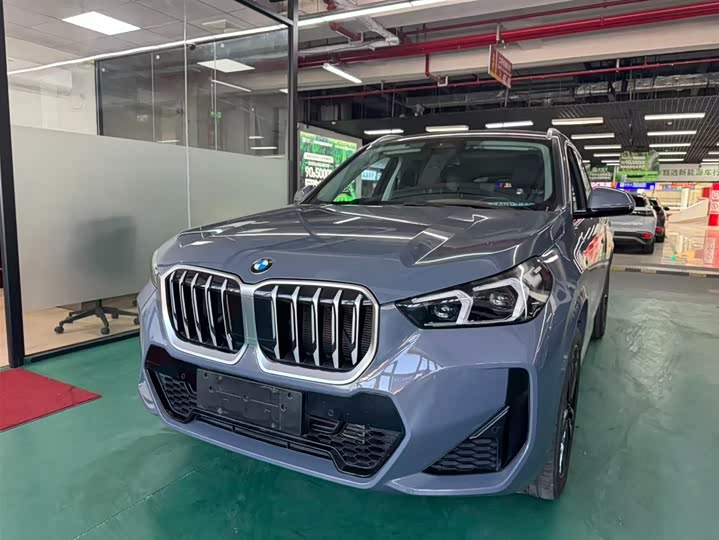 2024 BMW X1 2023 sDrive25Li M Sports Package