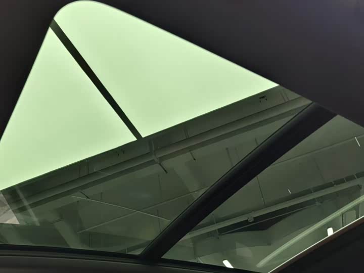 Cayenne New Energy+2022 Model+Cayenne+E-Hybrid+2.0T