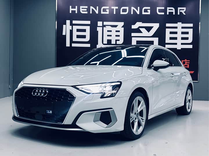 2022 2022 Audi A3 Sportback 35 TFSI Elegant
