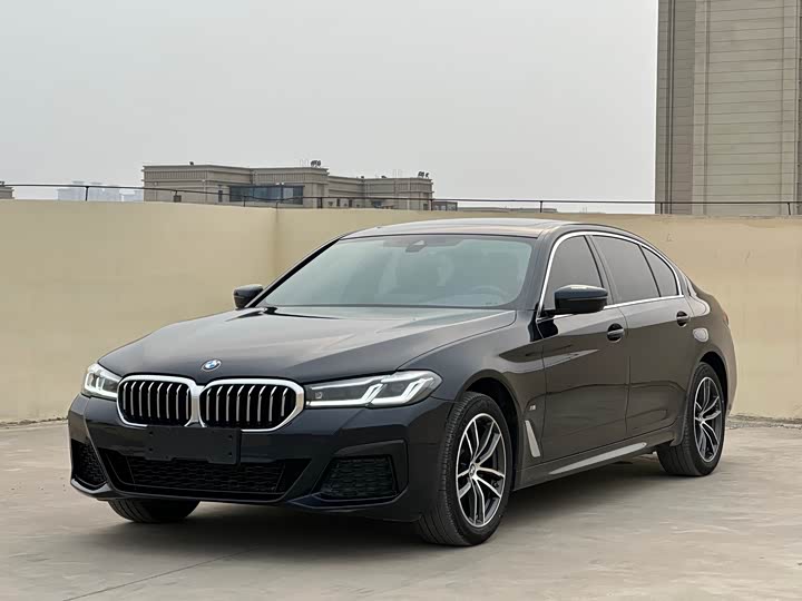 2022 BMW5 Series 2022 Model Facelift 525Li M Sports Package