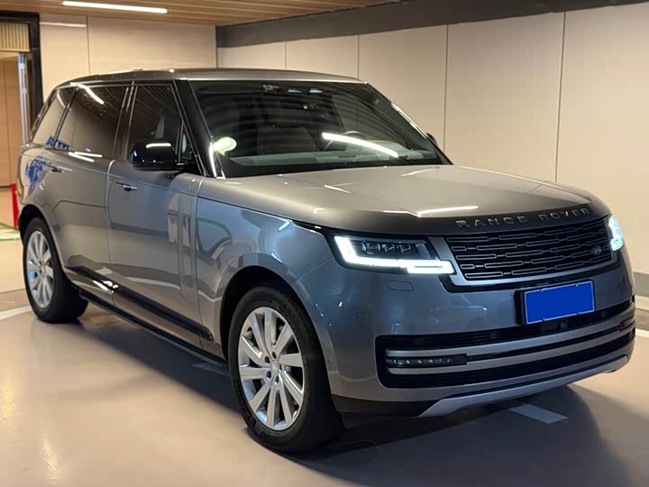 Range Rover 2023 3.0 L6 400PS Seven-seater Extended Edition