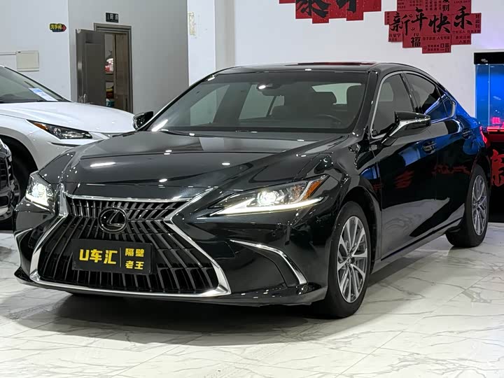 Lexus ES 2021 200 Excellence Edition