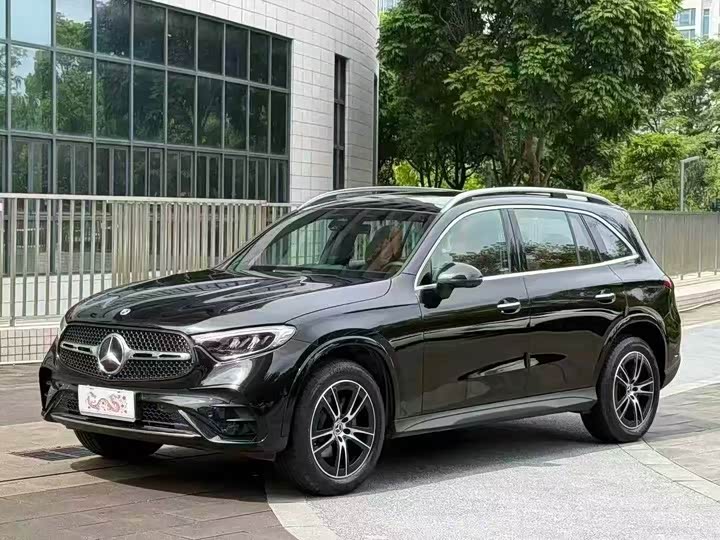 Mercedes-Benz GLC 260 L 4MATIC Dynamic (Facelift)