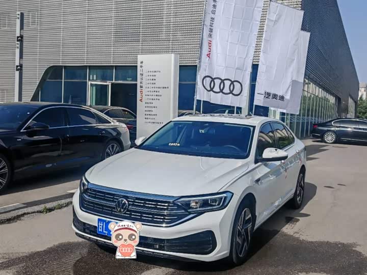 Sagitar 2023 300TSI DSG Beyond Edition